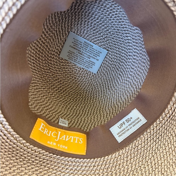 Eric Javits Hampton Squishee Sun Hat In Tan Brown Peanut SPF 50+ - Picture 3 of 3